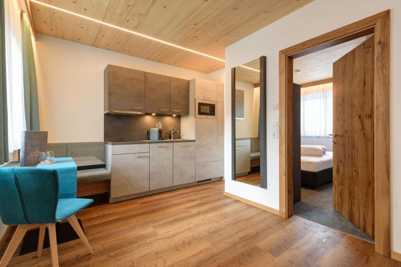 Ferienwohnung Augl'S Hof Ischgl Exterior foto
